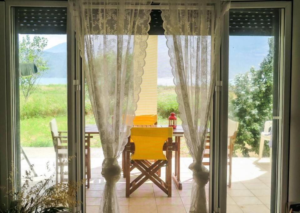 Villa Rania: Ευάερη Βίλα Με Θέα Τη Θάλασσα Lixouri Zewnętrze zdjęcie