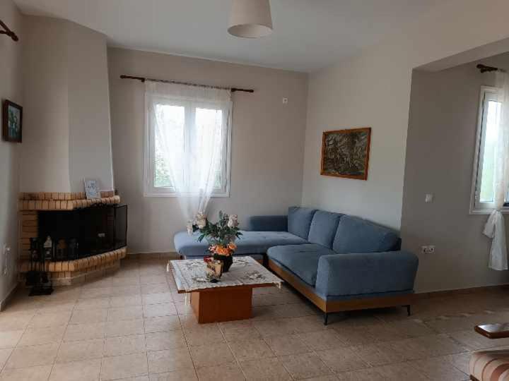 Villa Rania: Ευάερη Βίλα Με Θέα Τη Θάλασσα Lixouri Zewnętrze zdjęcie