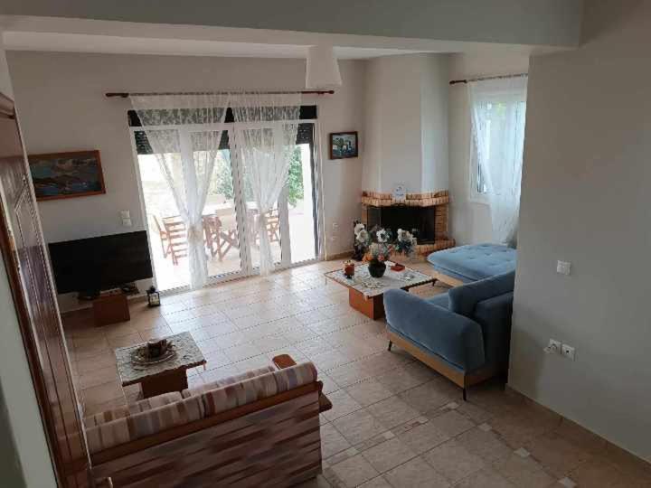 Villa Rania: Ευάερη Βίλα Με Θέα Τη Θάλασσα Lixouri Zewnętrze zdjęcie